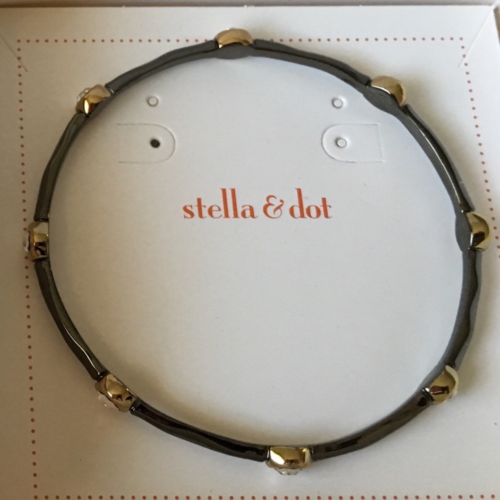 Stella and Dot Harlow Bangle Bracelet in Box